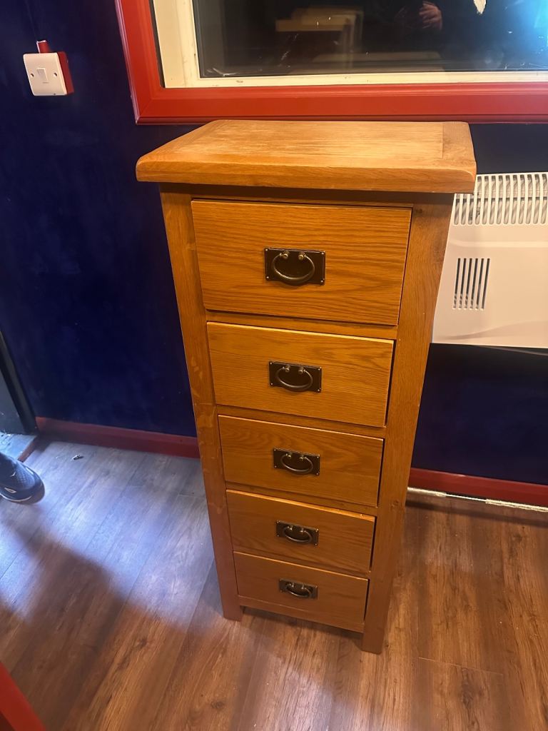 Oak Chest Of Draws  