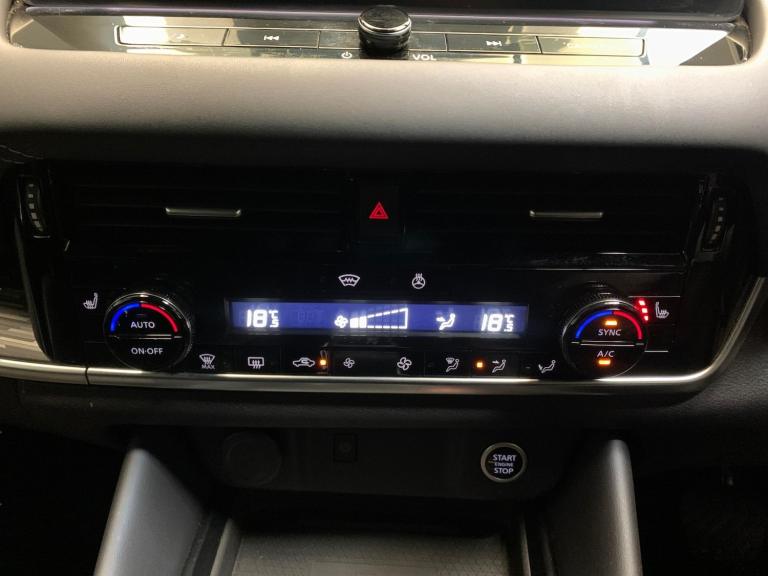 2022 Nissan Qashqai 1.3 DIG-T MHEV Tekna SUV 5dr Petrol Hybrid XTRON Euro 6 (s/s) (158 ps) - LE S...