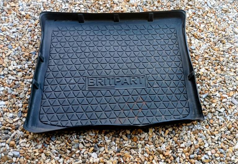 Freelander 2 moulded boot liner