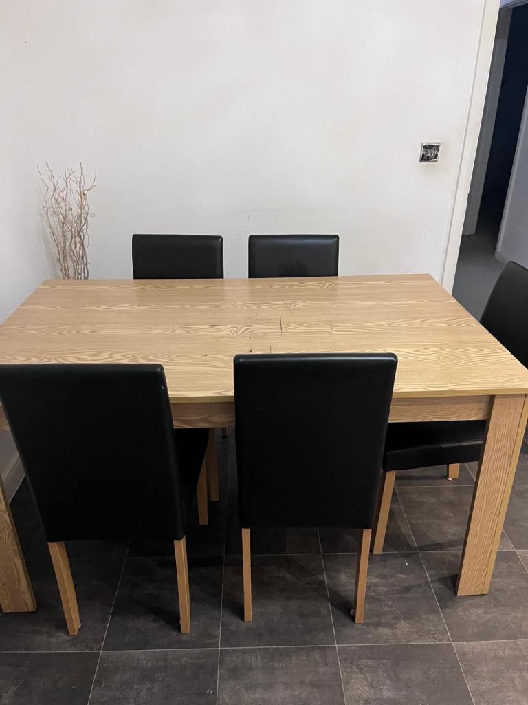 Dining Table & 5 Chairs – Good Condition