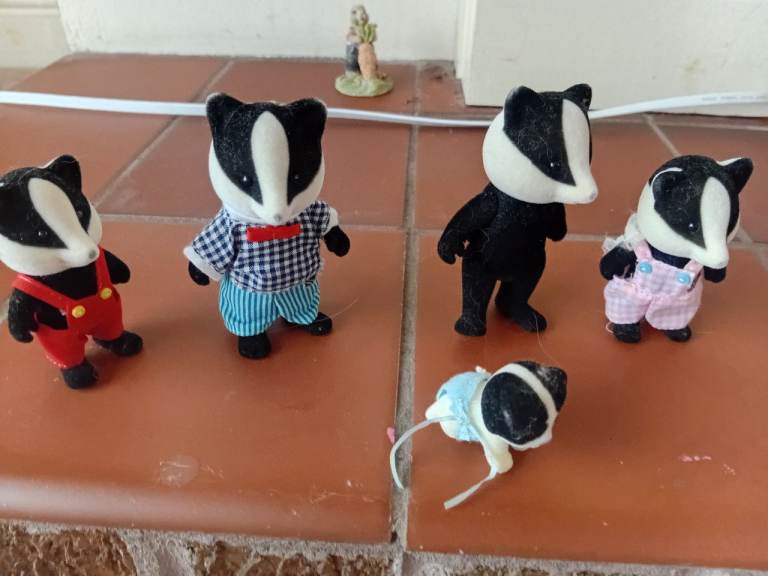 Sylvanians Families Bramble Badger Family 🦡