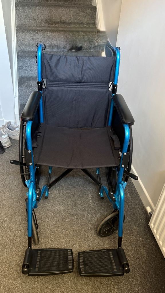 Adult wheelchair 