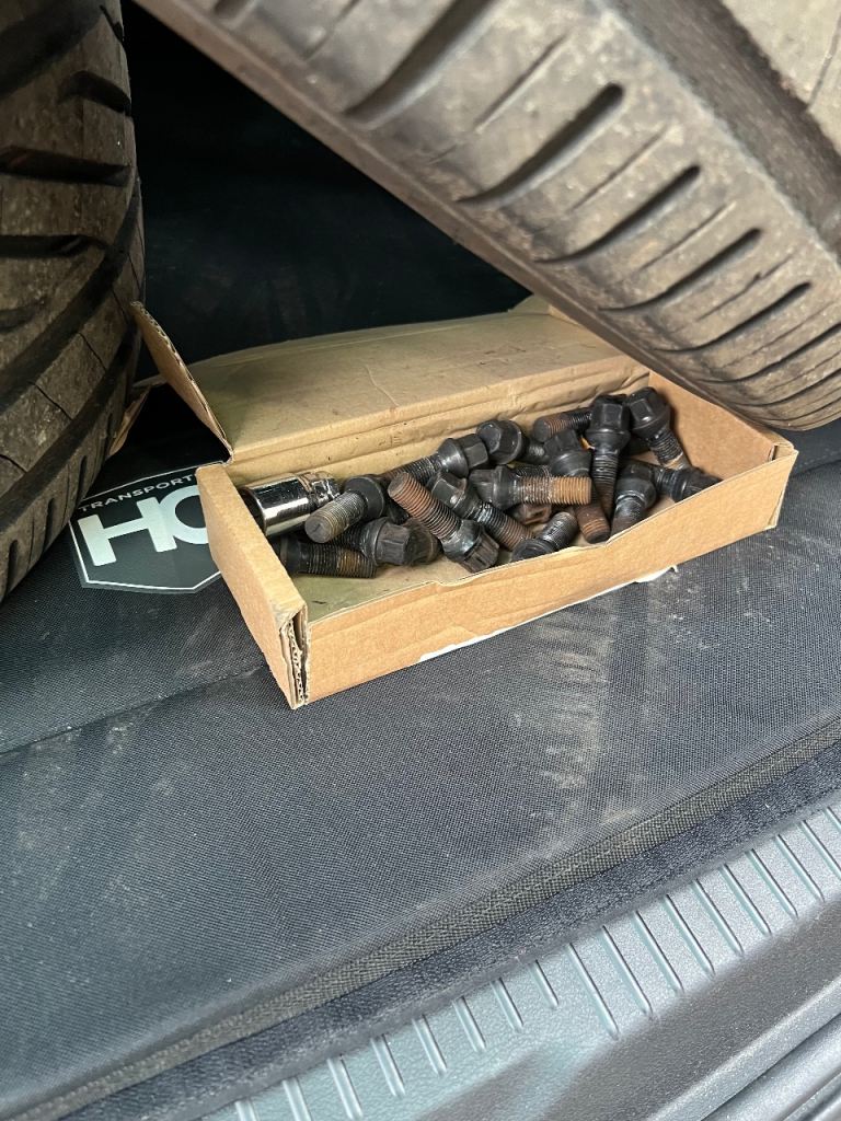 Transporter Wheels LV-2 Matte Black Wheels for VW T5. T6. T6.1