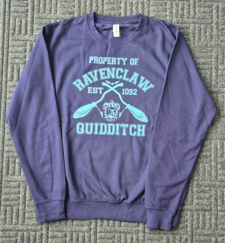 Ravenclaw Quidditch Sweatshirt – Purple, Good Condition