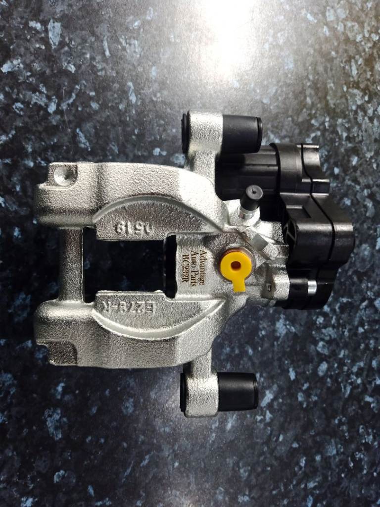 Audi TT Roadster Electric brake caliper