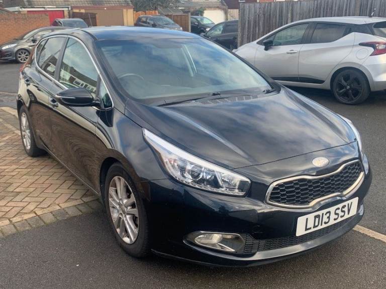 Kia, CEED, Hatchback, 2013, Semi-Auto, 1591 (cc), 5 doors