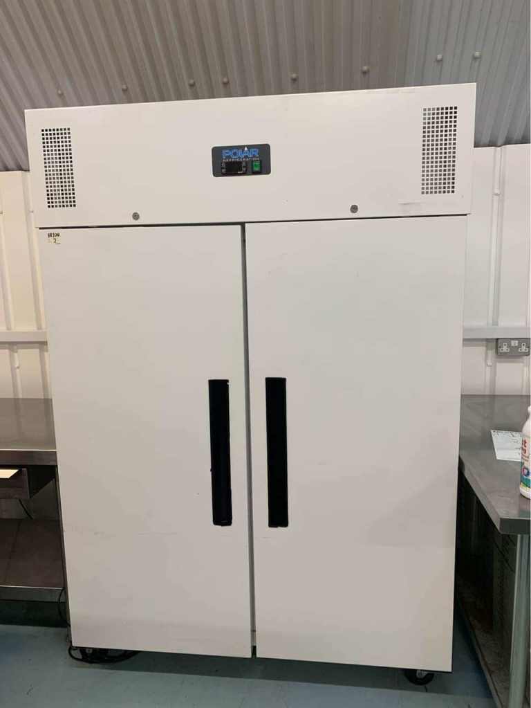 Commercial catering equipment fridges refrigeration freezers chillers trailer pub items 