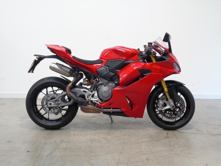 Ducati Panigale V2S, 1 Previous Owner, Low Mileage