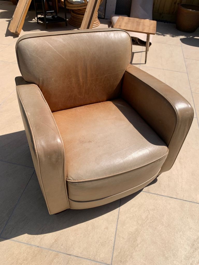 Leather club chair tan 