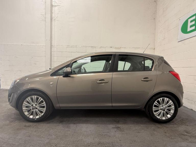 2013 Vauxhall Corsa 1.4 16V SE Auto Euro 5 5dr HATCHBACK Petrol Automatic