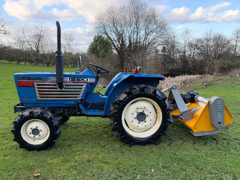 ISEKI TL2300 4WD Compact Tractor & New RAPTOR X 5ft Flail Mower ** VIDEO ** 23HP * 803 Hours