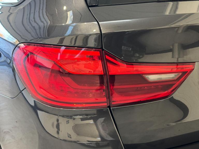  BMW 5 Series 3.0 530d M Sport Touring 5dr Diesel Auto xDrive Euro 6 (s/s) (265 ps) Diesel Automatic