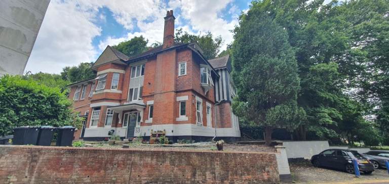 Spacious One bedroom ground floor flat to let in Bournemouth Town Centre