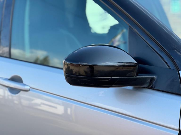 2017 Land Rover Discovery Sport 2.0 SD4 HSE Black Auto 4WD Euro 6 (s/s) 5dr ESTATE Diesel Automatic