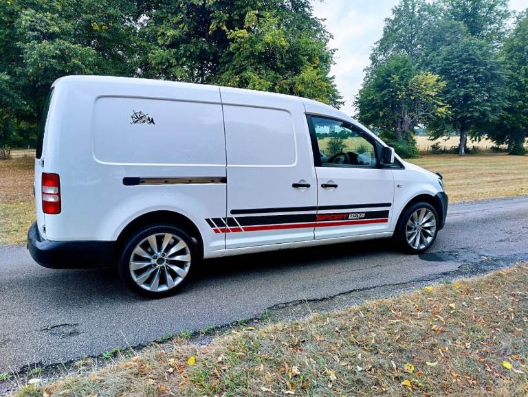 Volkswagen, CADDY MAXI, Panel Van, 2012, Manual, 1598 (cc)