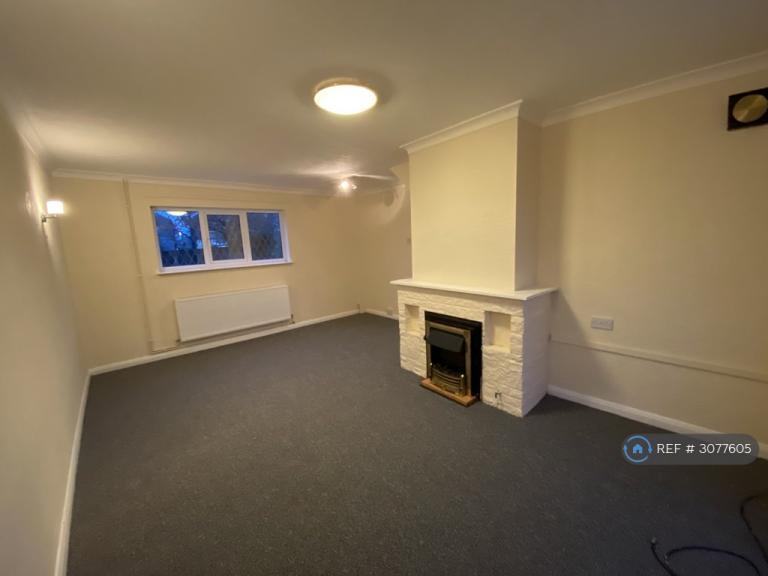 3 bedroom house in Coventry Avenue, Grimsby, DN34 (3 bed) (#3077605)