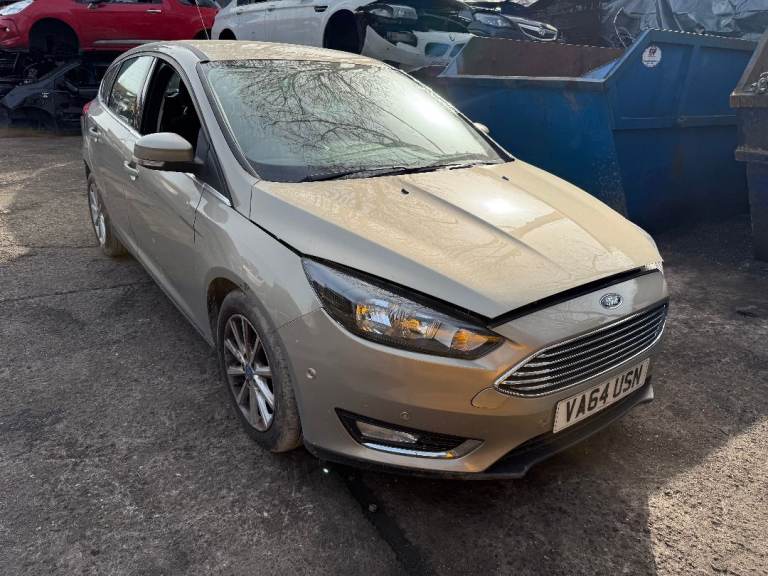 ♻️FORD FOCUS 2014 SILVER 1.0 PETROL BREAKING FOR PARTS♻️