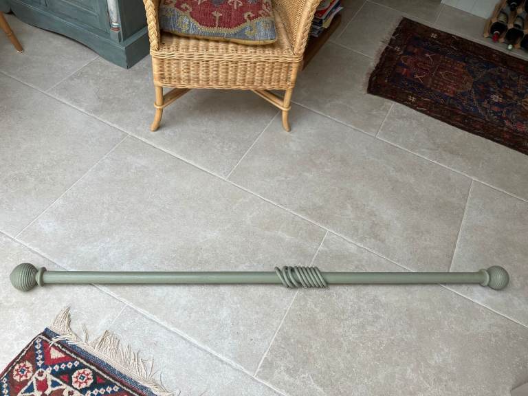 Decorative Wooden Curtain Pole