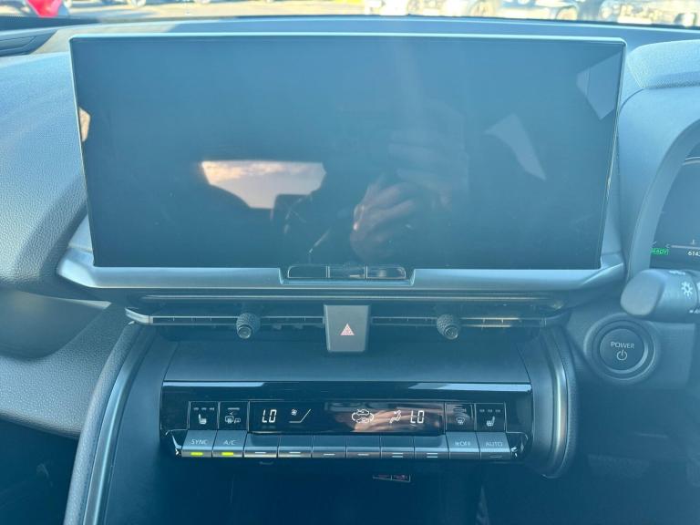 2024 Toyota C-HR 1.8 Hybrid Design 5dr CVT HATCHBACK PETROL/ELECTRIC Automatic