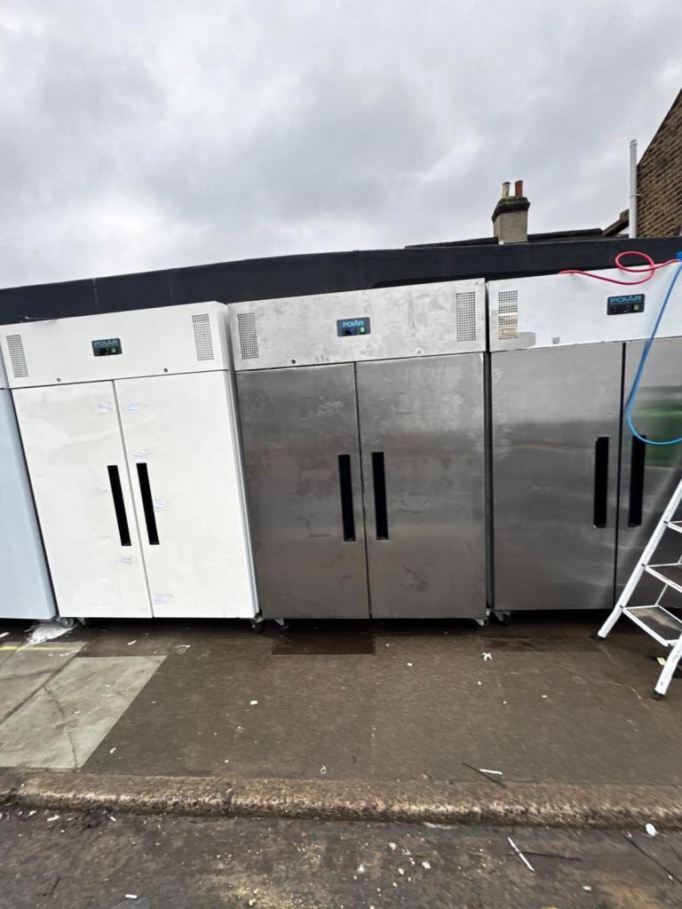 Commercial double door fridge foster Williams cafe shop restaurant 