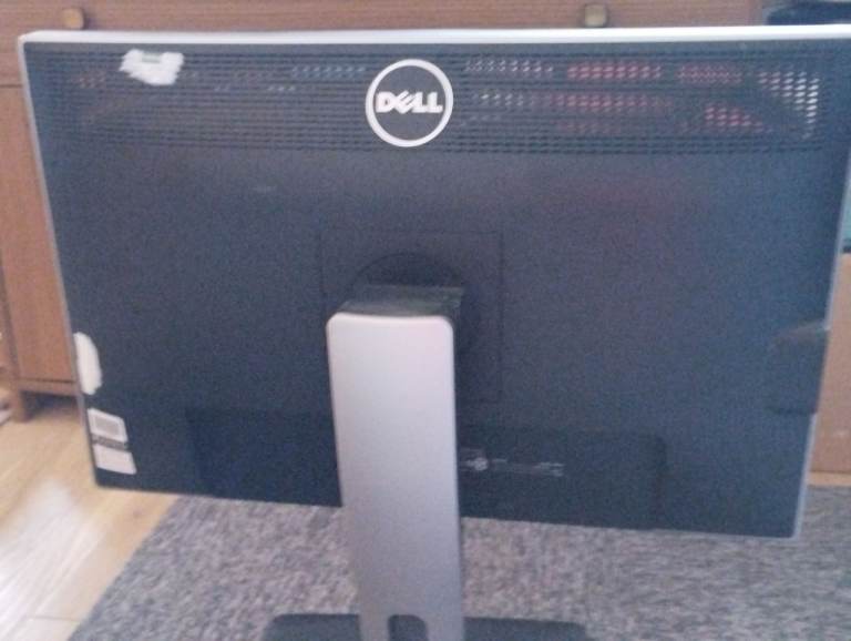 Dell computer monitor