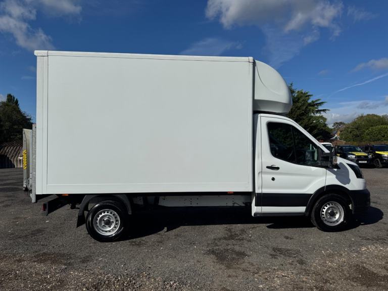 2022 Ford Transit 350 LEADER C/C ECOBLUE Luton Van Diesel Manual