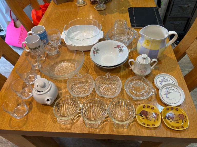 Kitchen dishes