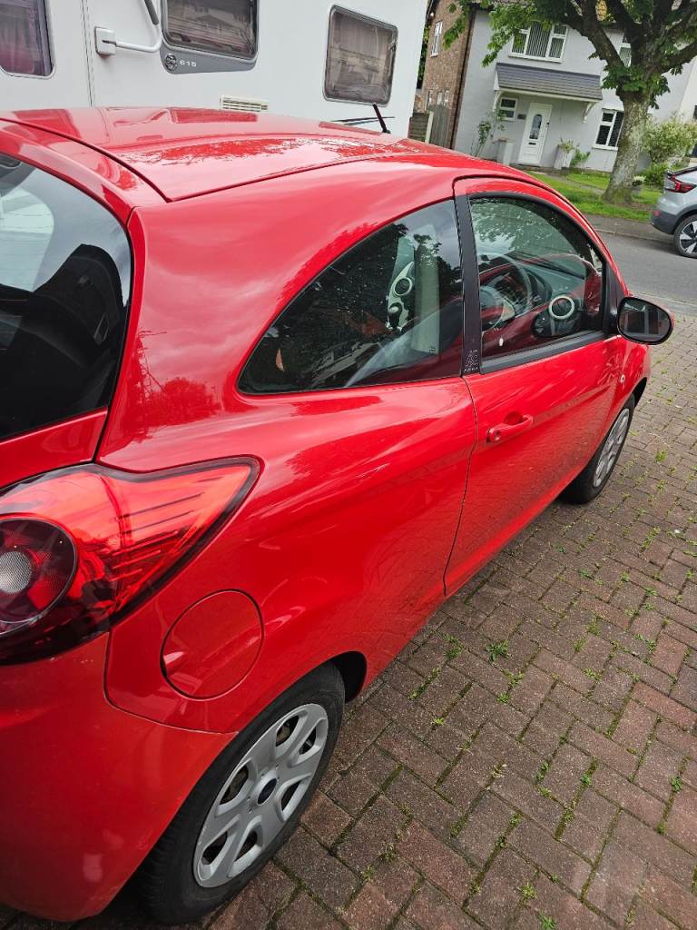 Ford, KA, Hatchback, 2015, Manual, 1242 (cc), Ideal First Car