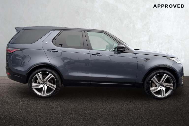 2024 Land Rover Discovery 3.0 D300 Dynamic HSE 5dr SUV DIESEL Automatic