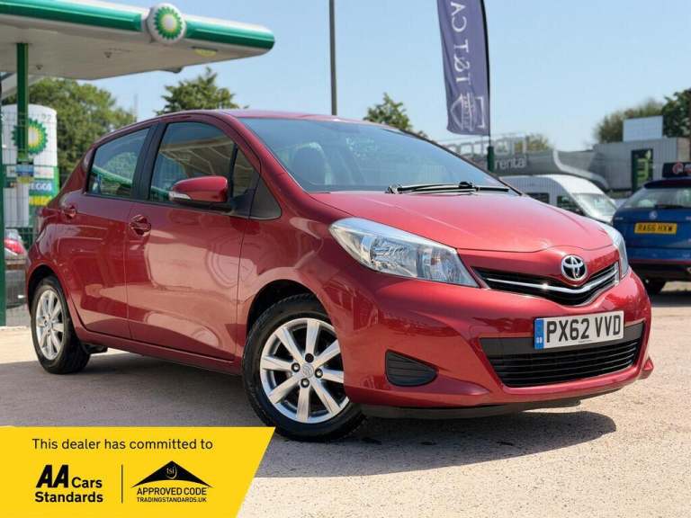 2012 Toyota Yaris 1.33 Dual VVT-i TR Hatchback 5dr Petrol Manual Euro 5 (101 ps) HATCHBACK Petrol...