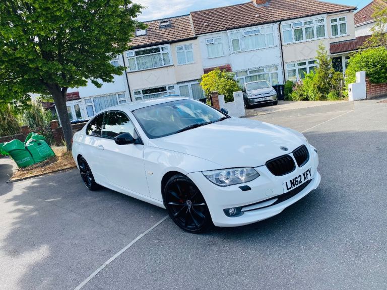 2013 BMW 3 SERIES 318i LCI COUPE Sport ULEZ FREE  