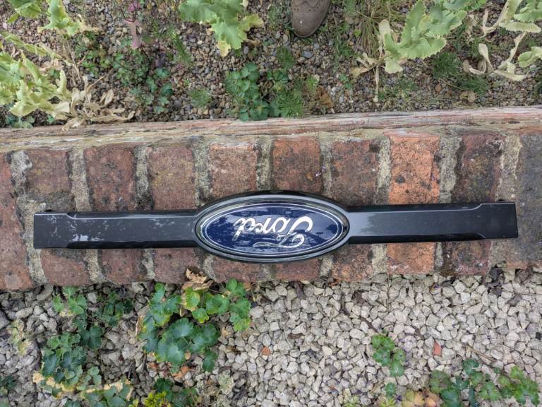 Ford Ranger Grill Section 