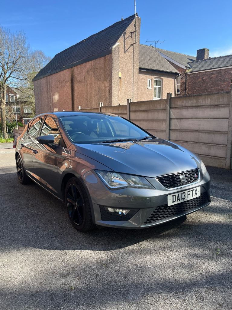 Seat, LEON, Hatchback, 2013, Semi-Auto, 1798 (cc), 5 doors