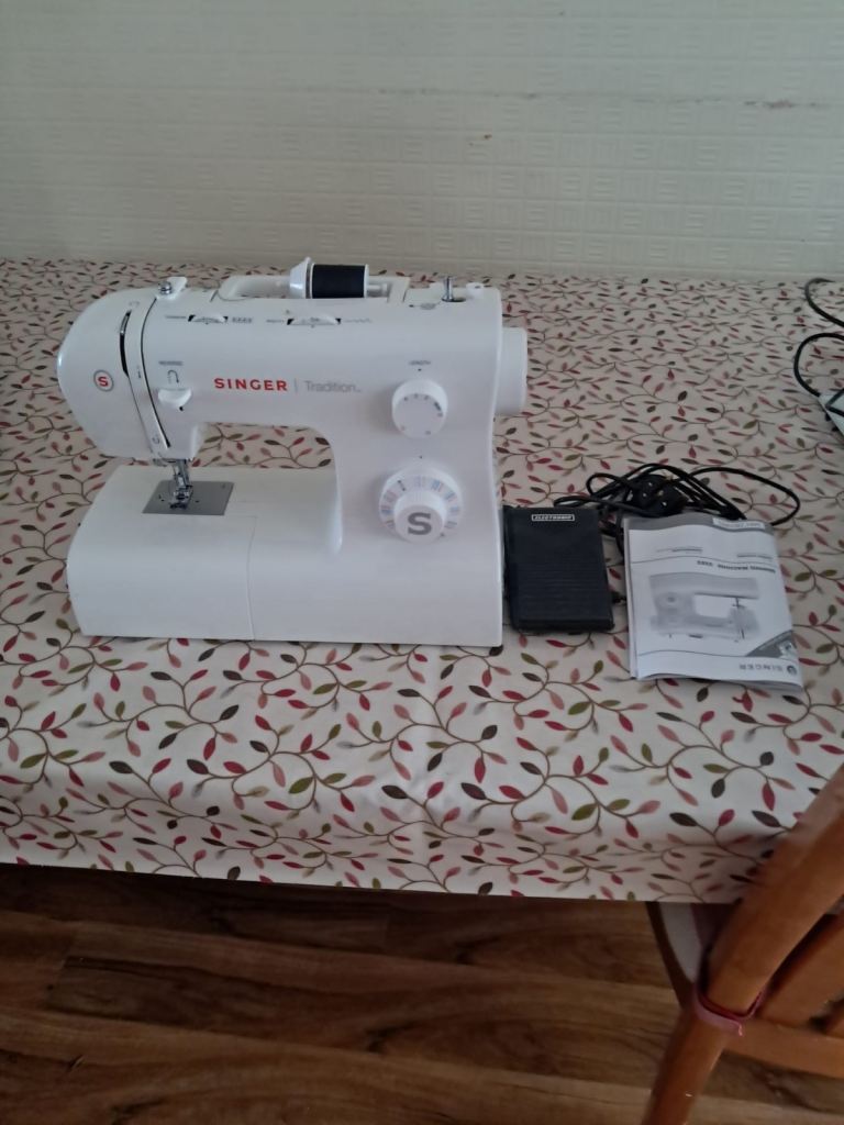 Brand new singer 2282 machine