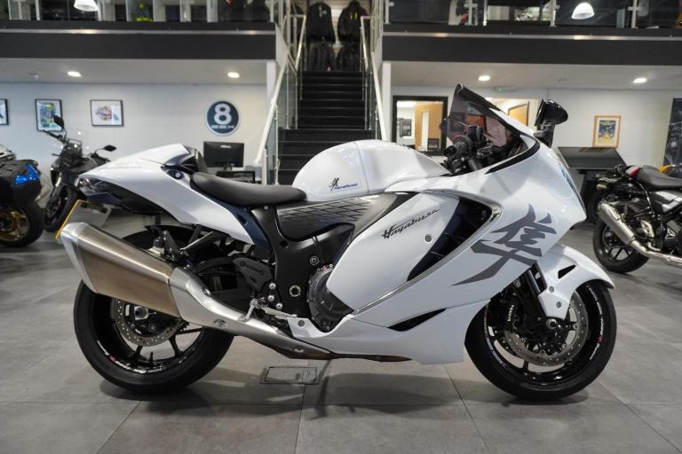 Suzuki GSX1300R Hayabusa, 2022, White with just 5806miles Only £10495. 
