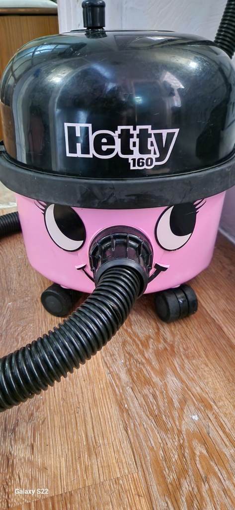 Hetty 160 Vacuum Cleaner – Pink, Good Working Order