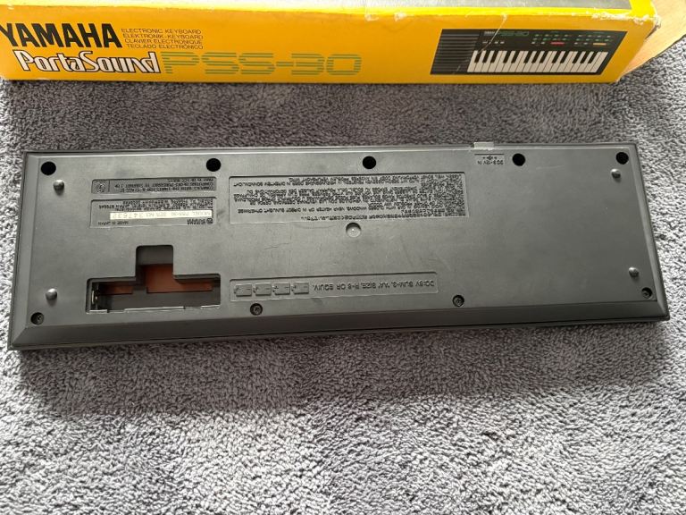 Yamaha PortaSound PSS-30 Electronic Keyboard with Original Box | in ...