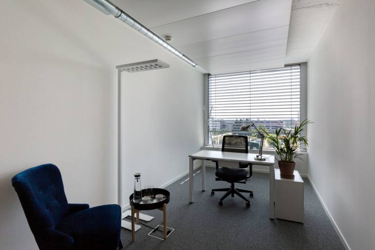 Sheffield - S1 2BJ \ Flexible Small Office Space Ready to Move In