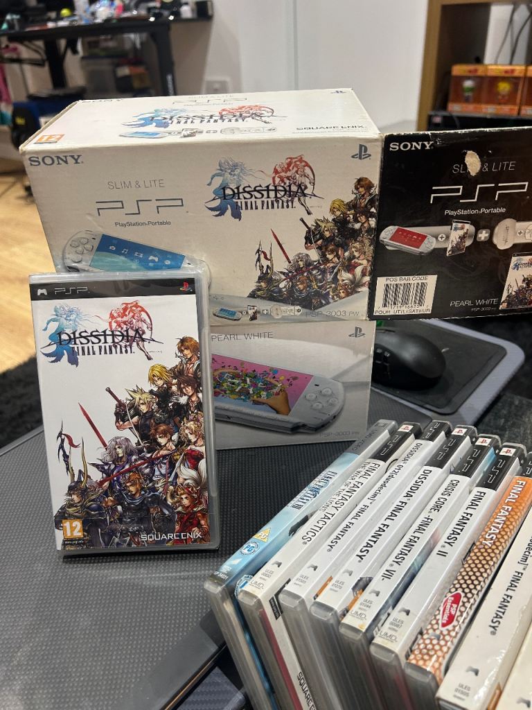 Rare final fantasy dissidia pearl white psp
