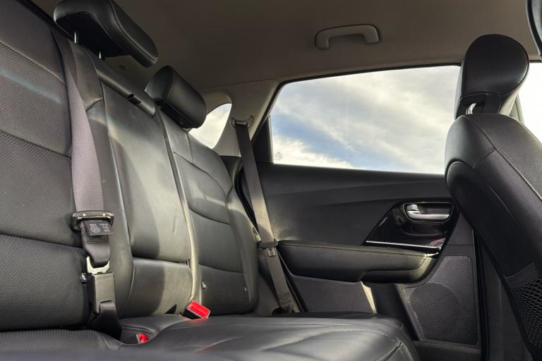  Kia Niro Hybrid 1.6h Gdi Gpf 3 Suv 5dr Petrol Hybrid Dct Euro 6 s/s  16in