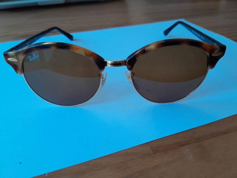 Ray-Ban RB 4246 Clubround Sunglasses - Tortoiseshell, As Good As New