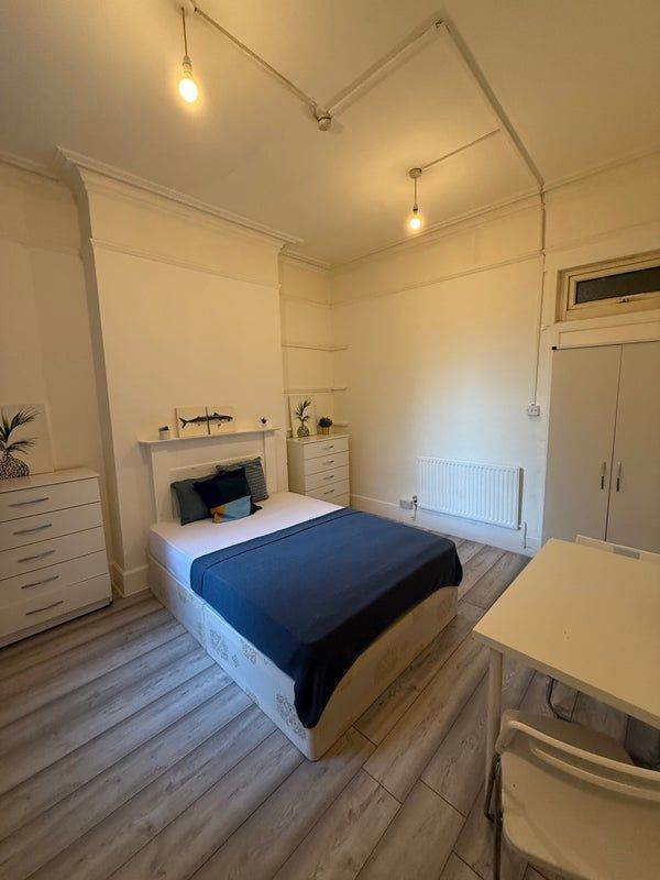 🍀Kensal Rise- 5 Min to the Station-2 Min to Shops✨