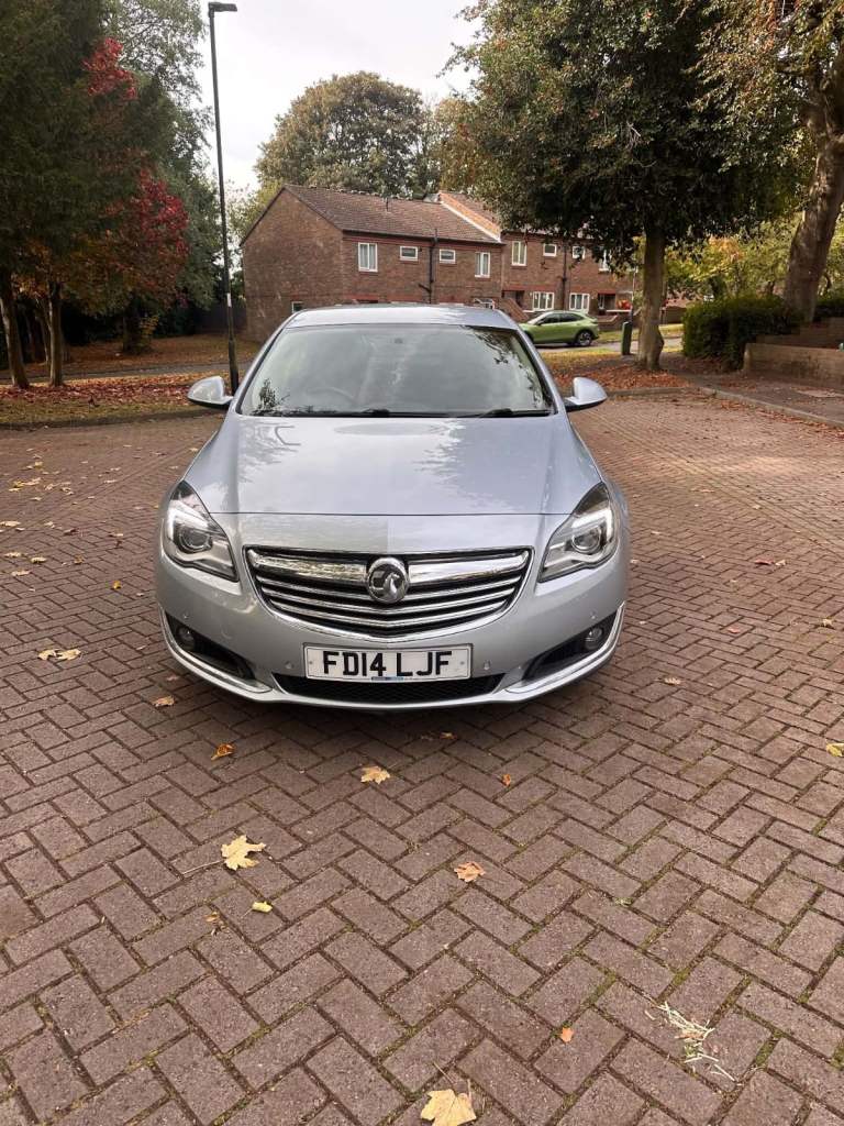 Vauxhall, INSIGNIA, Hatchback, 2014, Manual, 1956 (cc), 5 doors