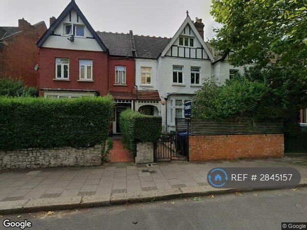 1 bedroom in Walm Lane, London, NW2 (#2845157)