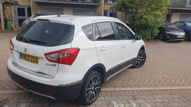 Suzuki, SX4 S-CROSS, Hatchback, 2013, Manual, 1598 (cc), 5 doors