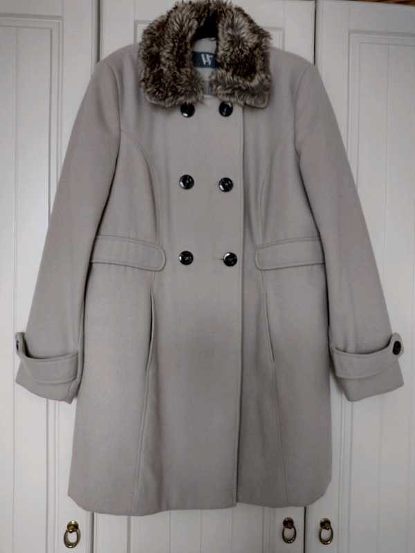 image for New Ladies Coat