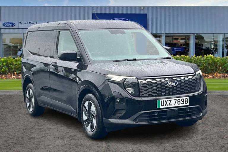 2025 Ford E-Transit Courier TREND Automatic Panel Van Electric Automatic