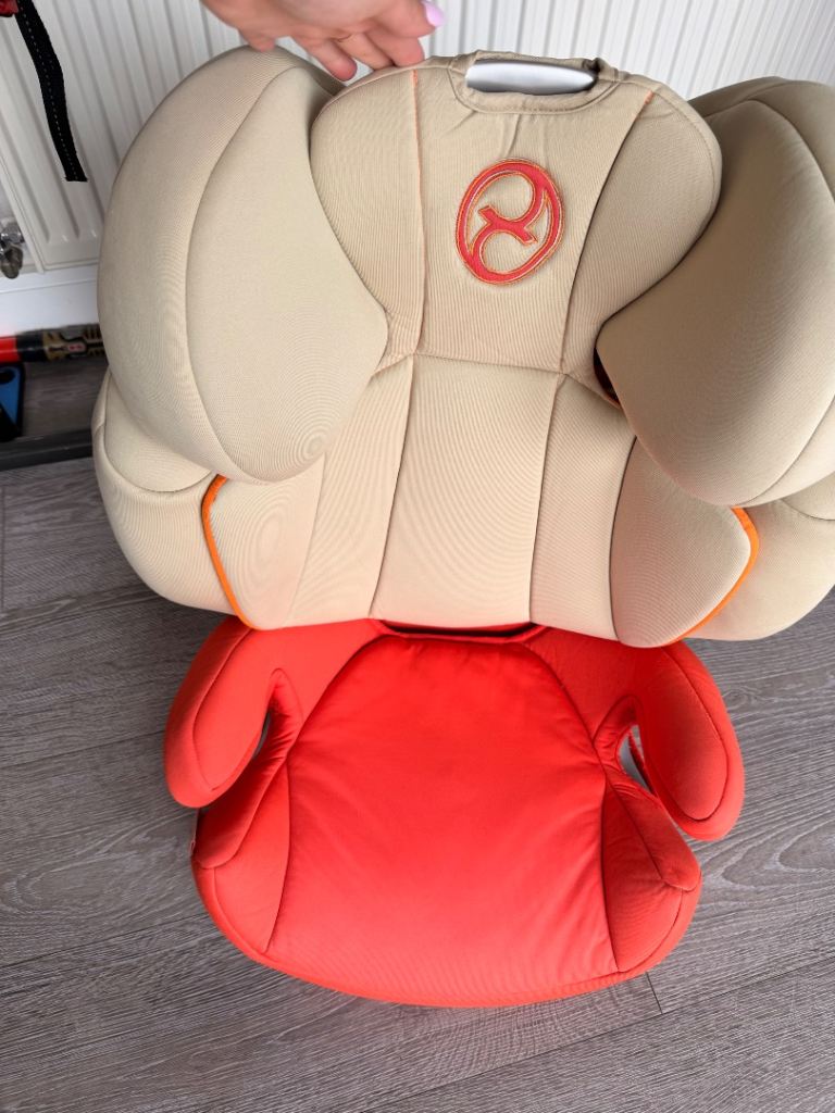 Cybex Car Seat – Beige/Red, Good Condition