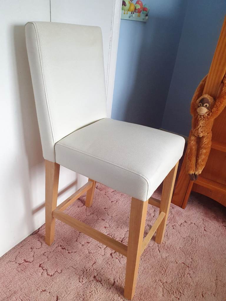 Faux Leather Wooden Breakfast bar chair Cream Counter Bar Stool