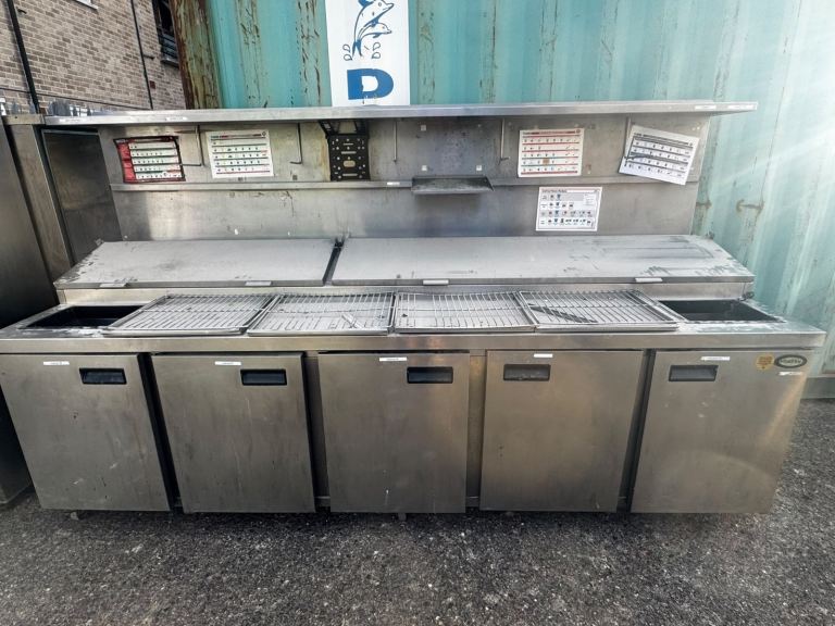 Commercial foster fridge pizza cafe shop restaurant takeaway pizza prep fridge 